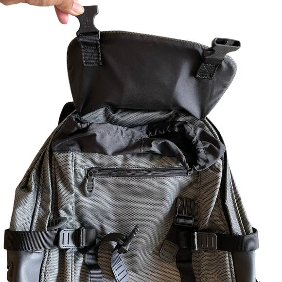 Tumi Laptop Backpack Gray Black Unisex - Picture 5 of 11